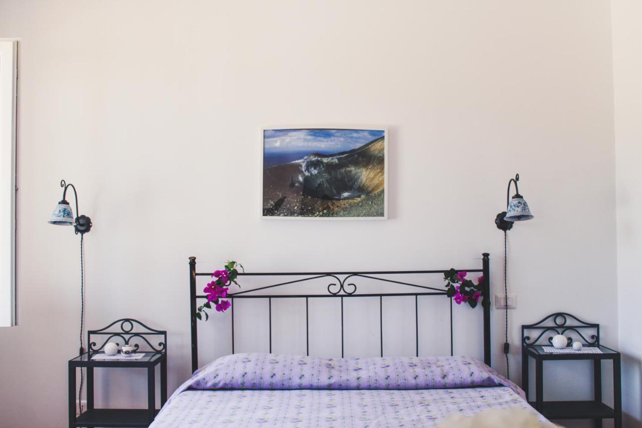 Le 7 Sorelle Lipari  Buitenkant foto